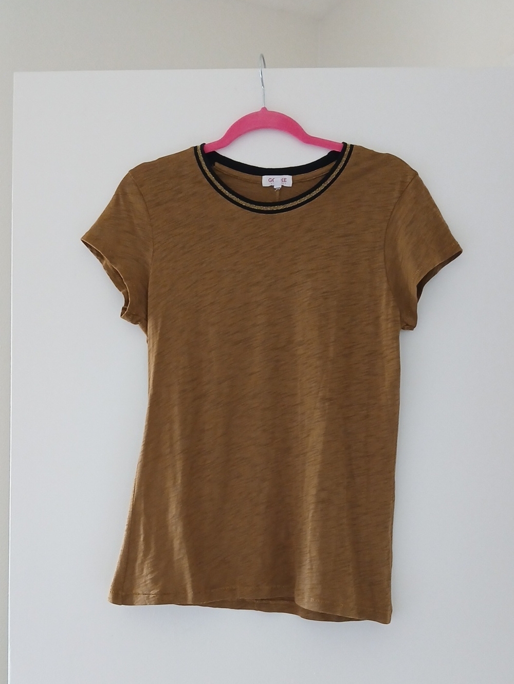 Goldie Short-Sleeve Crewneck Tee with  Gold And Black Trim Nwot M